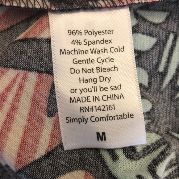 FINAL Price LuLaRoe Randy 3/4 Sleeve Baseball Tee - Picture 4 of 8